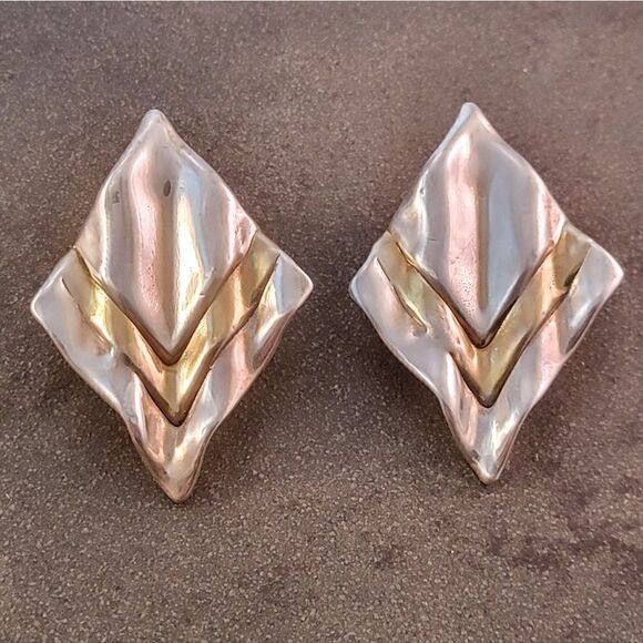 Vintage David Varsano Sterling Electroform Modernest 2-tone Post Omega Earrings - Picture 3 of 11